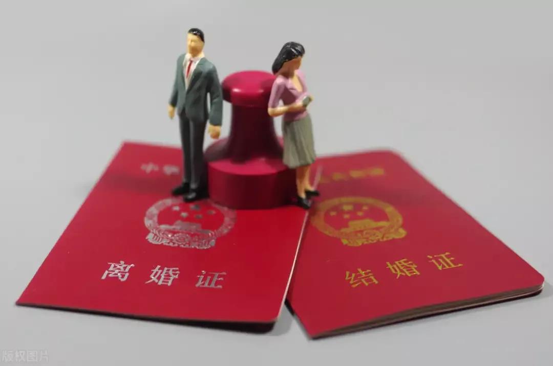 离婚婚外情起诉状范文_婚外情离婚_离婚婚外情占多少